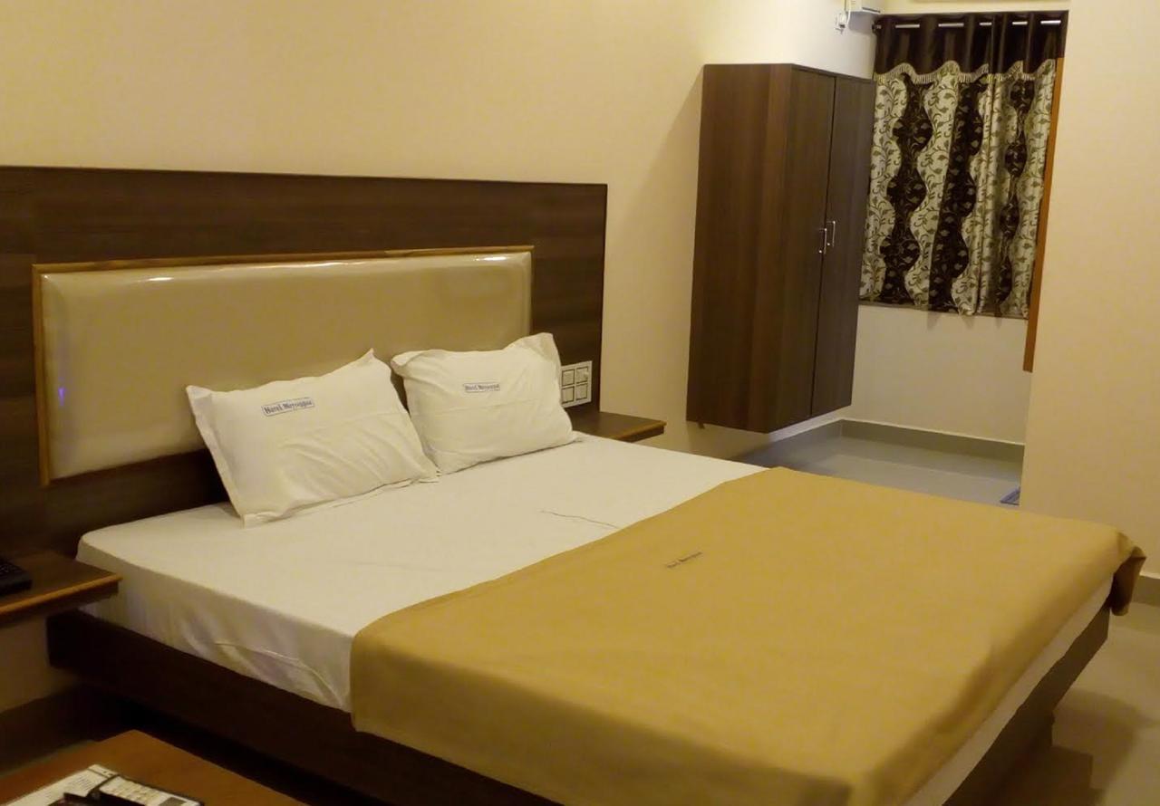 Hotel Meyyappaa Karaikkudi Esterno foto