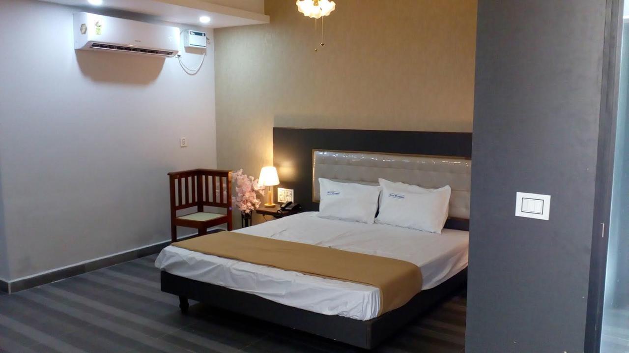 Hotel Meyyappaa Karaikkudi Esterno foto